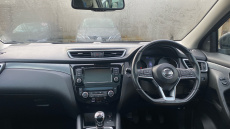 Nissan Qashqai 1.3 DiG-T N-Connecta 5dr Petrol Hatchback